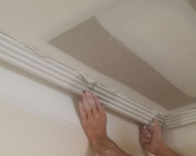 Instalación de moldura.