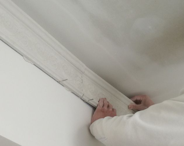 Instalación de moldura.